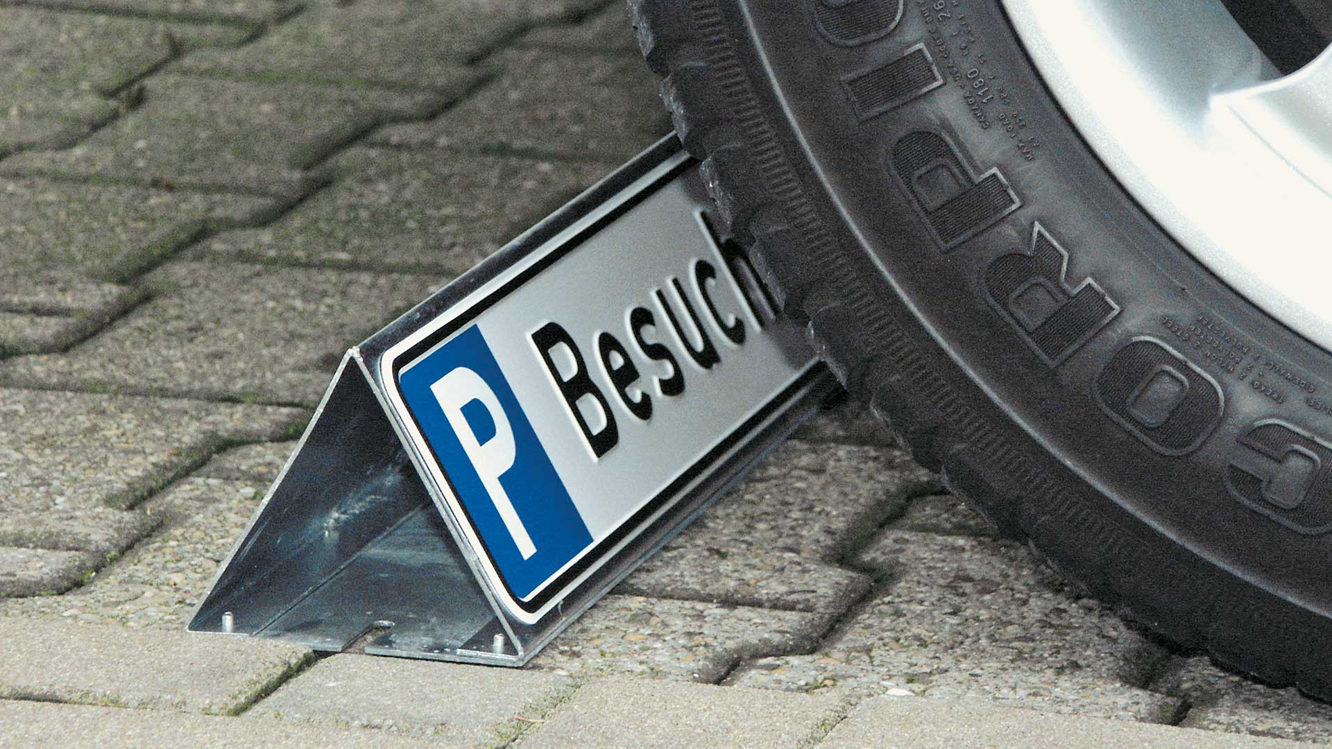 Hinweisschild Parkplatzreservierung