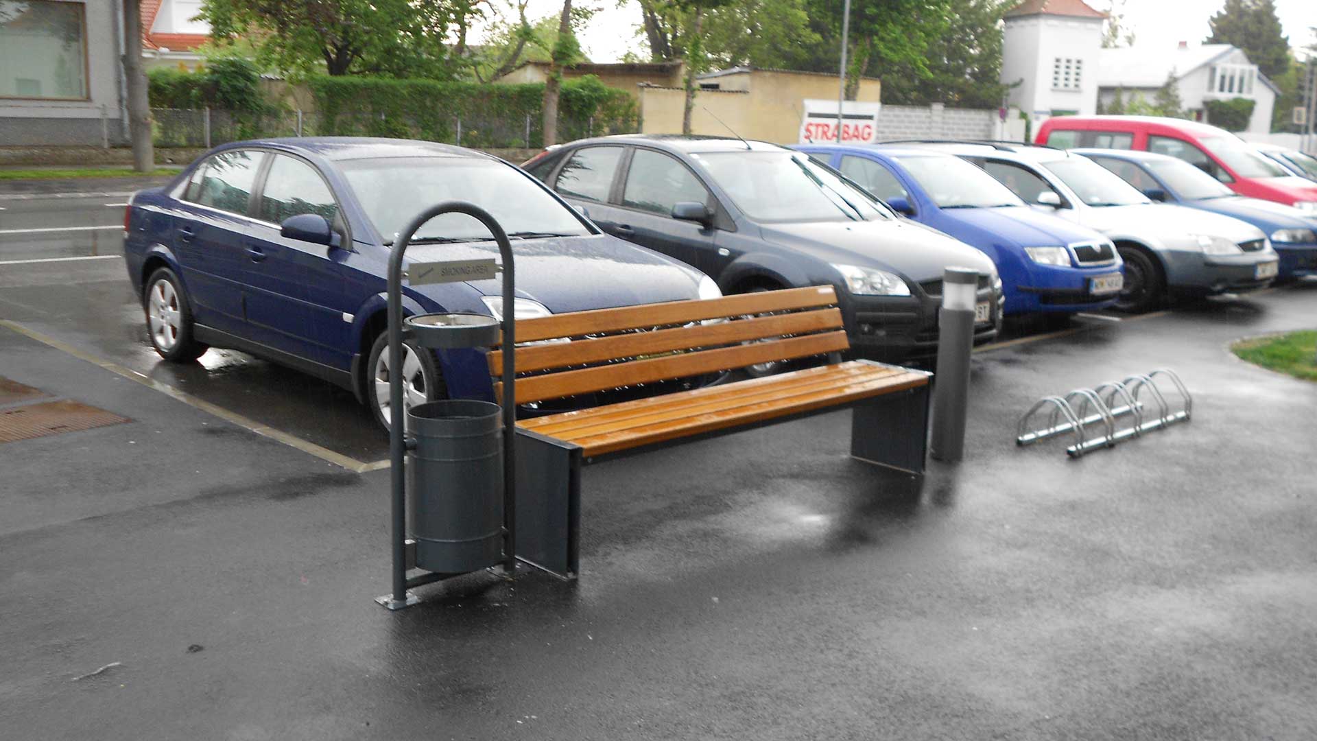 Sitzbank-NATURA-Nikelsdorf-1-1920x1080px Sitzbank NATURA und Abfallbehälter MULTITALENT in Nikelsdorf