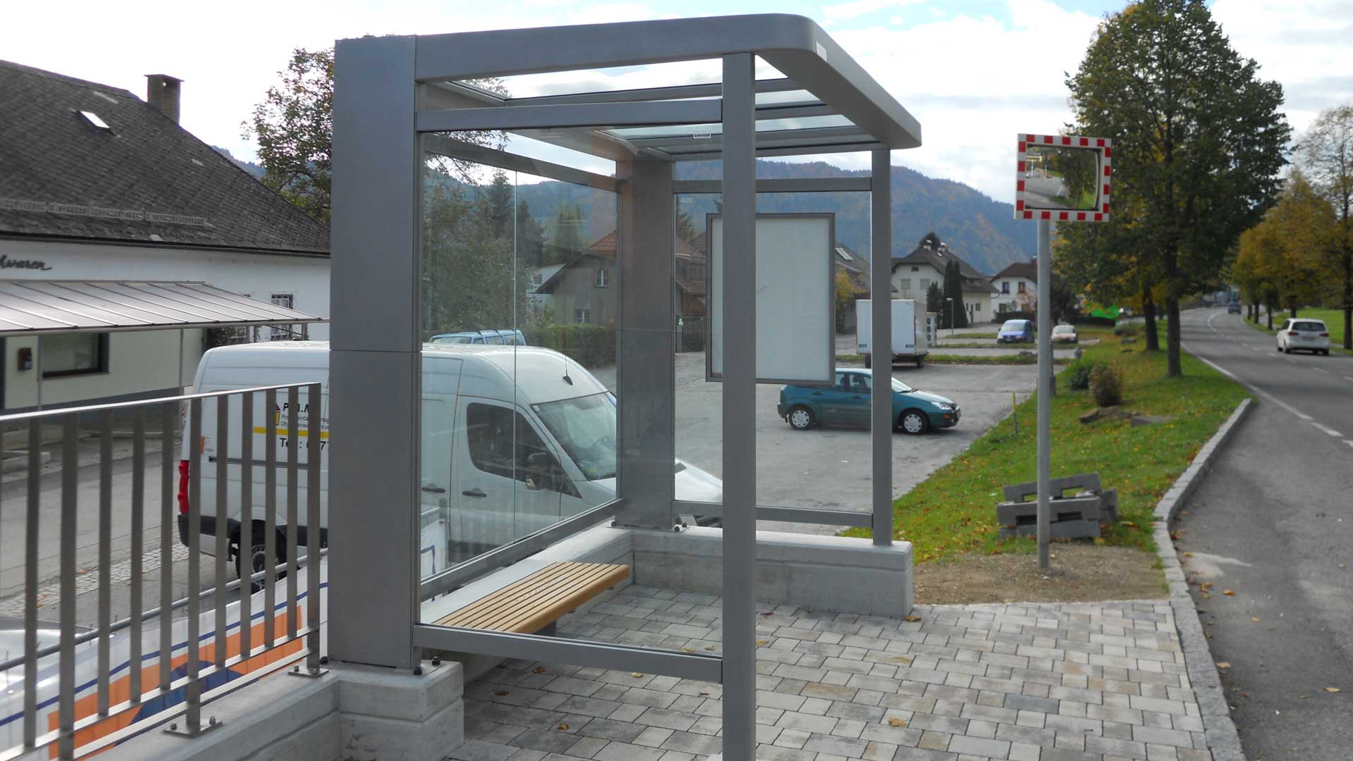 Wartehalle PURE in Bodensdorf