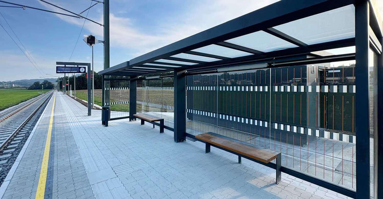 Wartehalle PURE