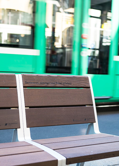 Sitzbank MIELA in Basel