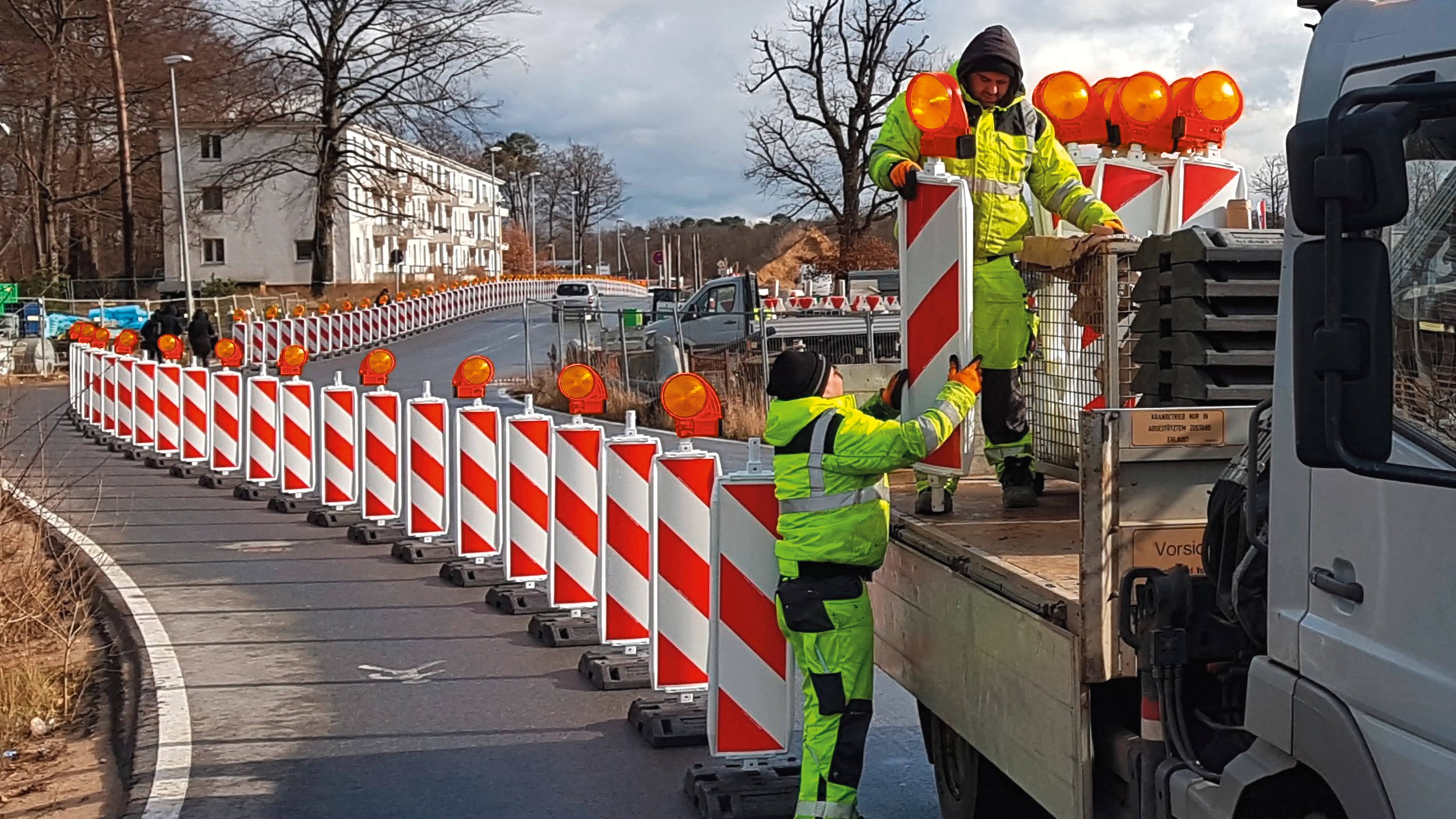 Nutzung der Warnbake TARBES zur Baustellensicherung