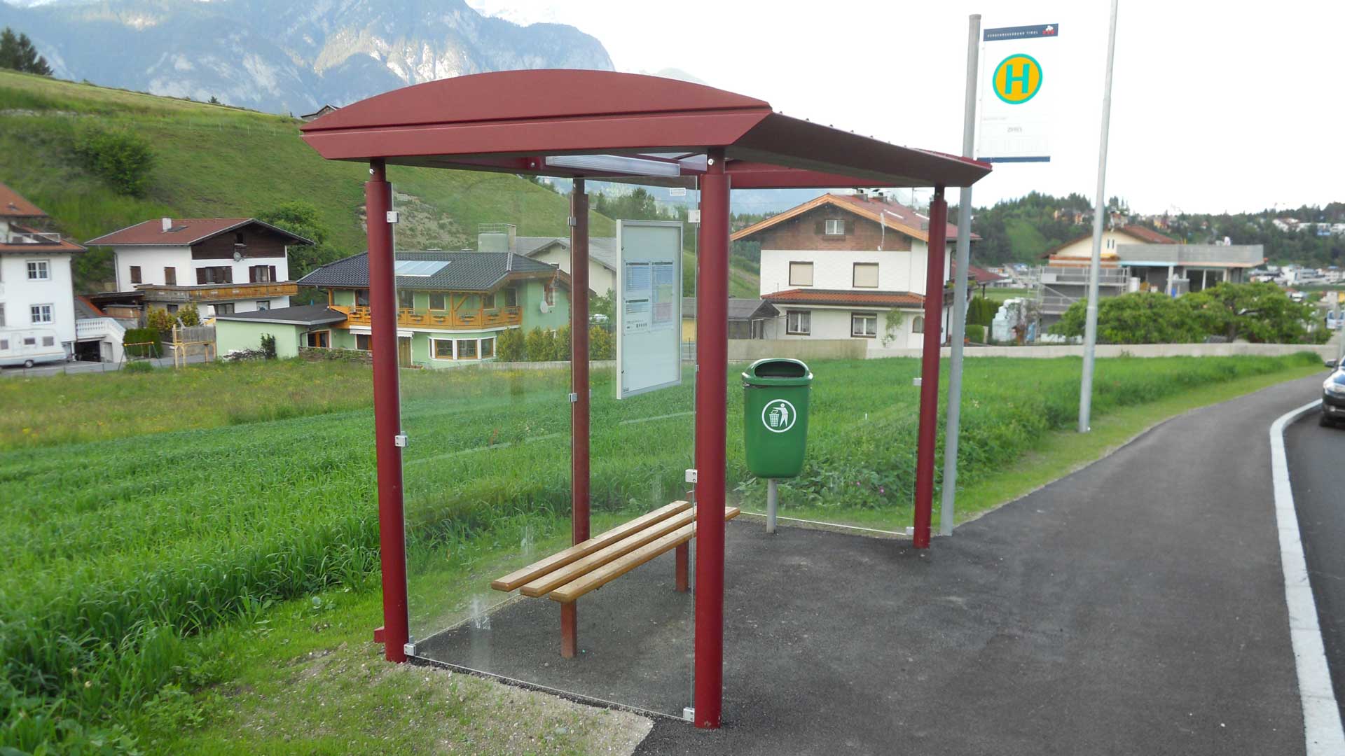 Wartehalle PLUTO in Axams