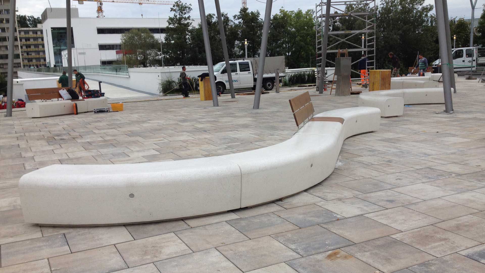 Sitzbank ONDA in Graz