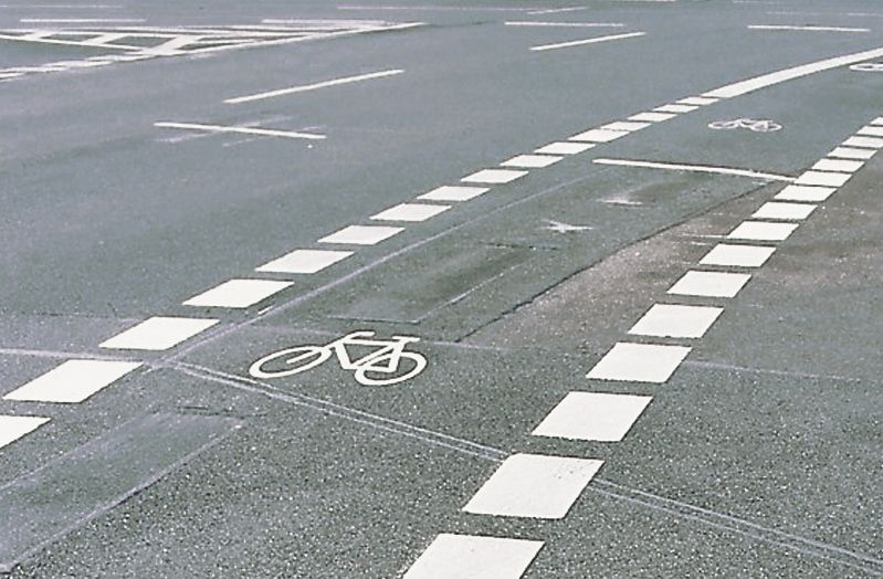 Der Schutzstreifen ist Bestandteil der Fahrbahn.