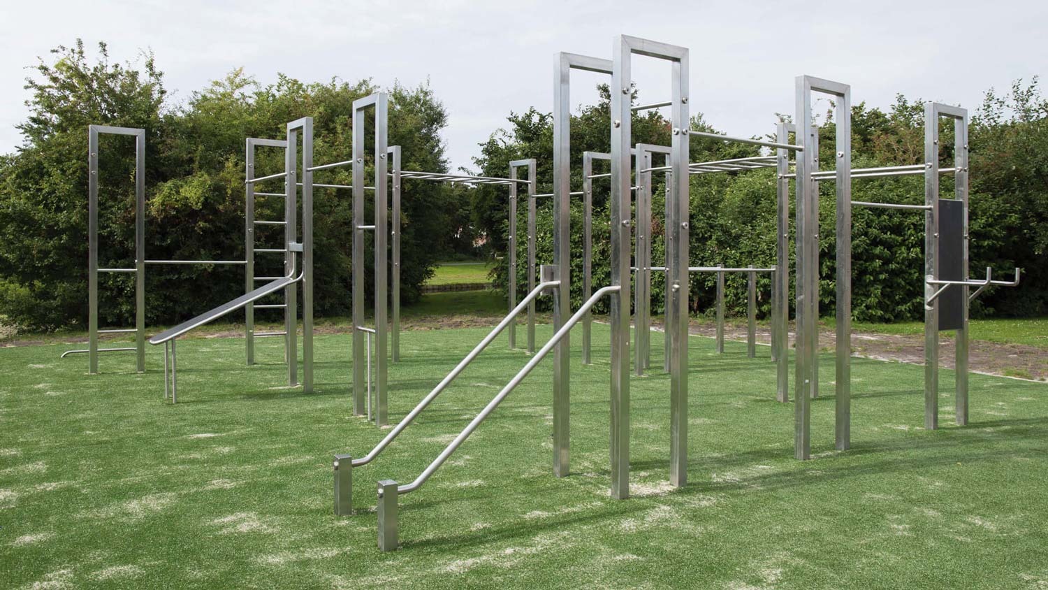 Calisthenics-Anlage-XL-FELD